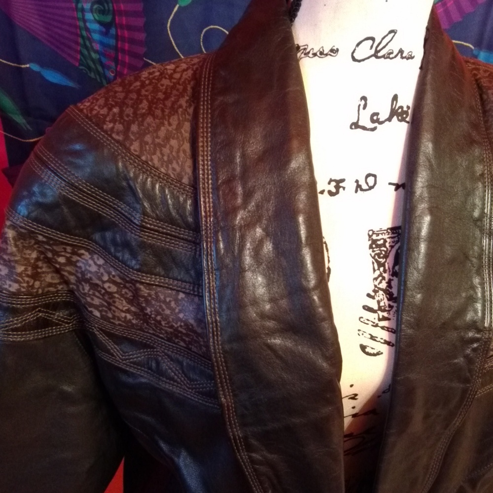 Jacket - Picture 2 of 7
